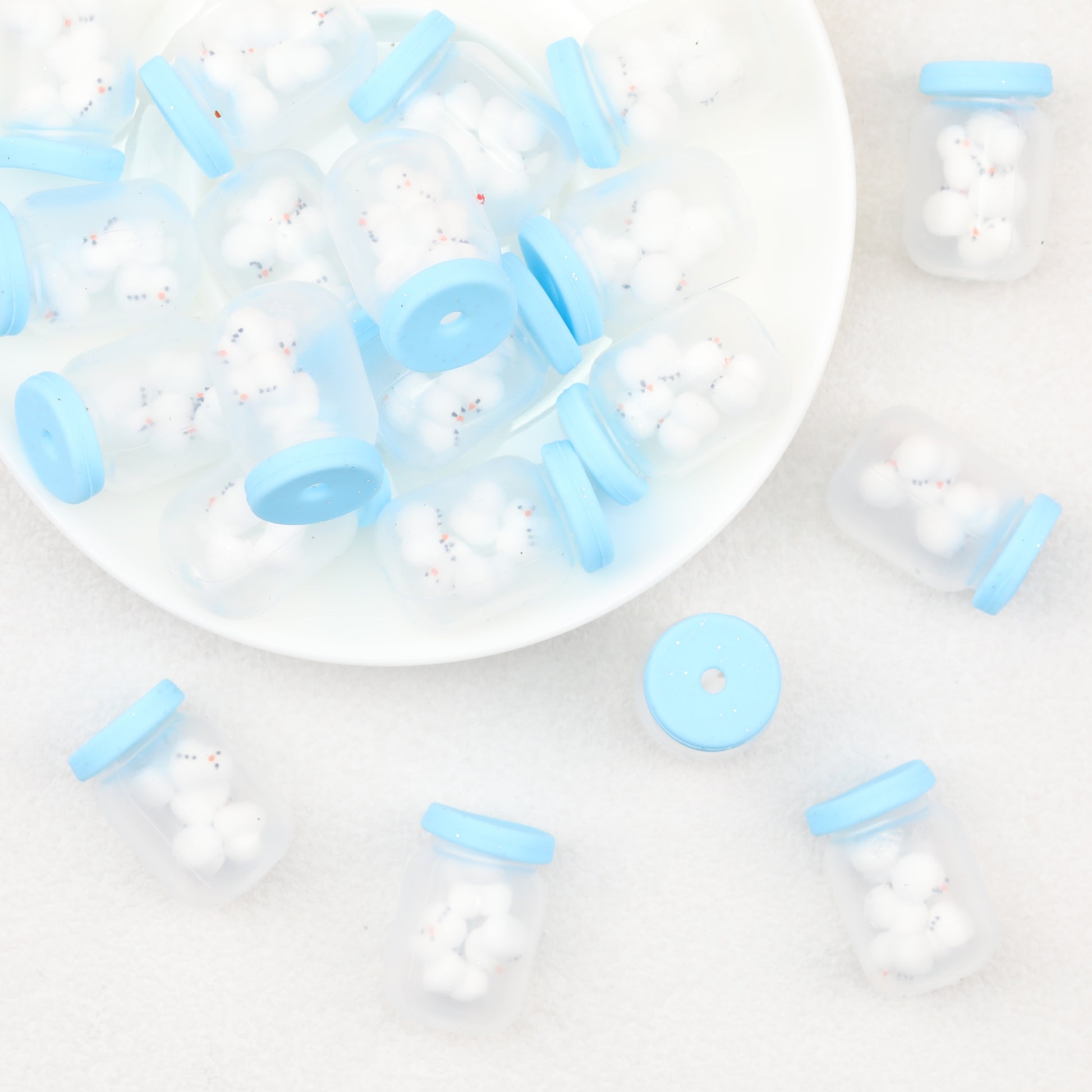 3D Winter Snowman Silicone Focal Beads Carrot Hat Design 20pcs 3
