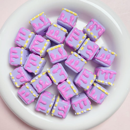 Hand Painted Cube Acrylic Beads 16mm Cream Dripping Icing 5pcs 2