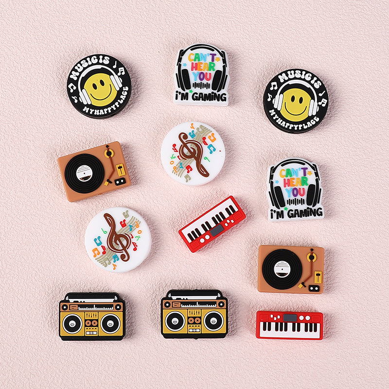 Silicone Focal Beads Music Themed Retro Radio and Smiley Face Circle Badge 3