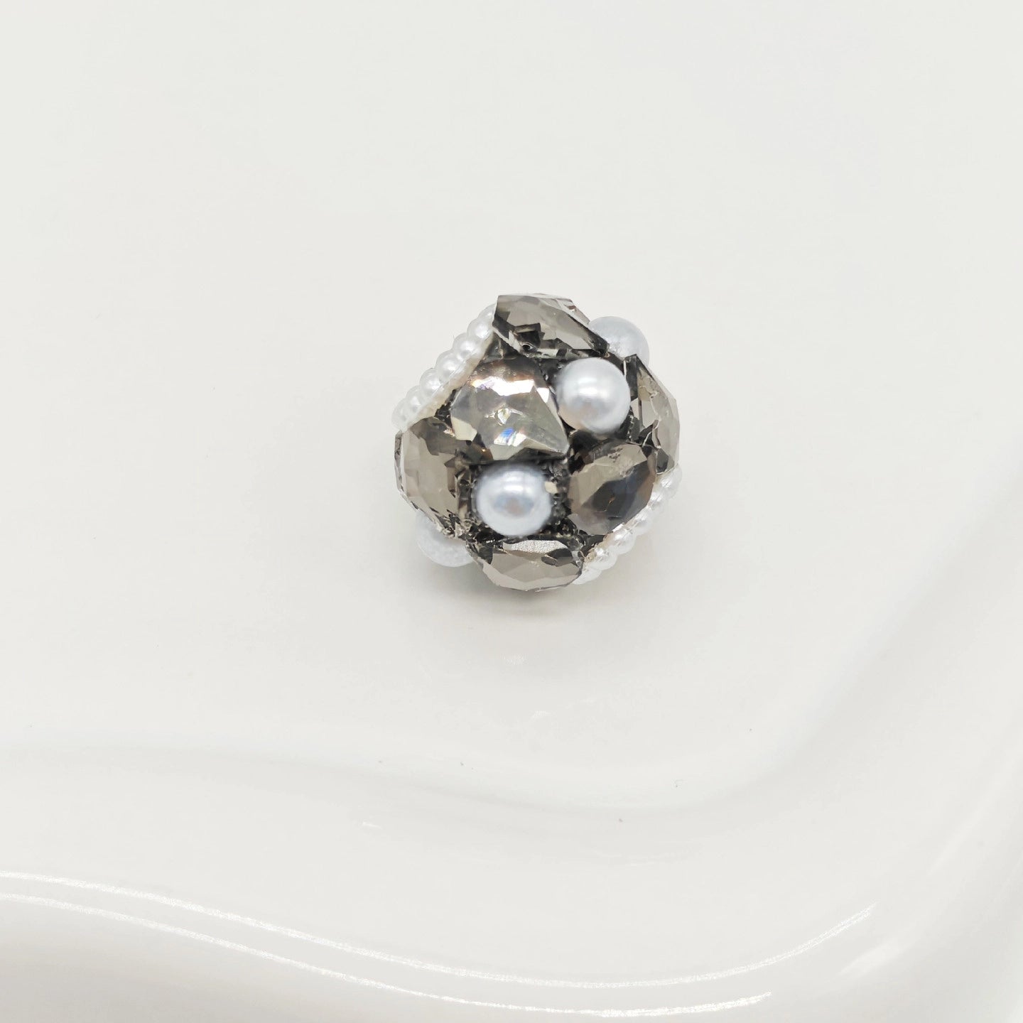 Embellished Bubblegum Beads 16mm Faceted Mini Pearl Paved 4pcs 9