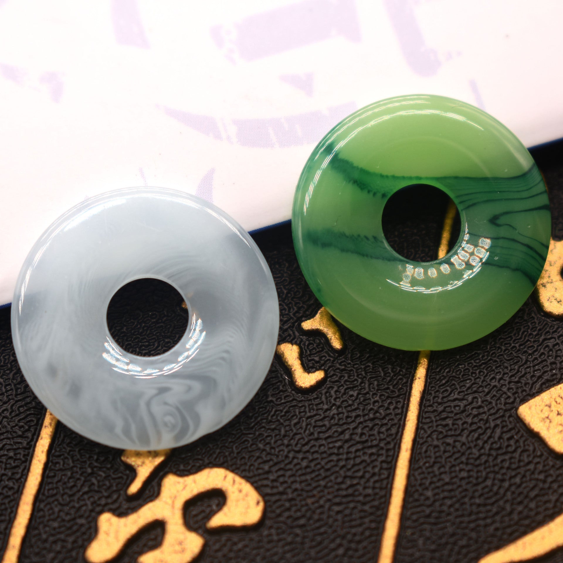 Resin Flat Spacer Beads 20mm Imitation Jade Pendant 20pcs 4