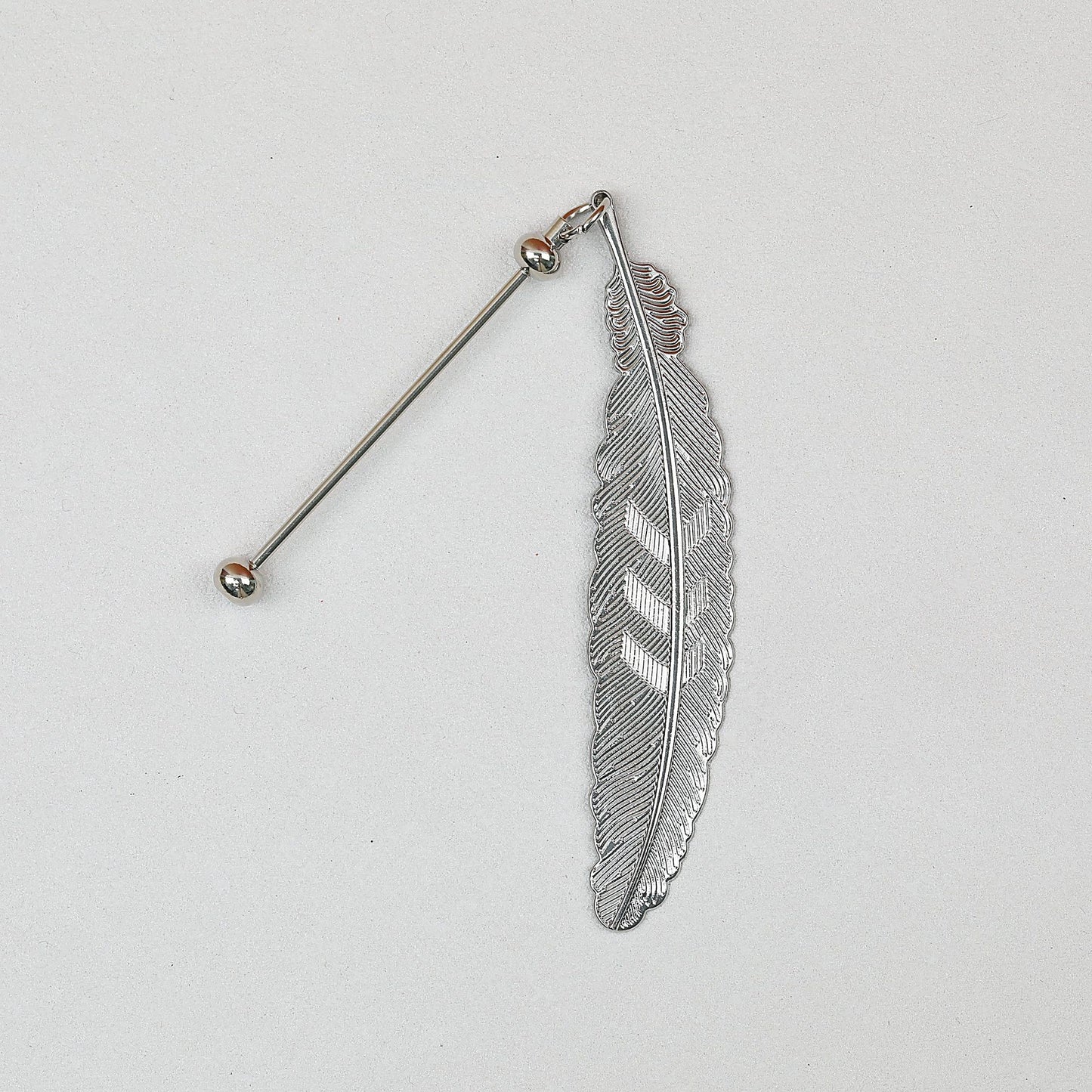 Beadable Feather Bookmarks Metal Colorful Detailed 13g - Electroplated Silver