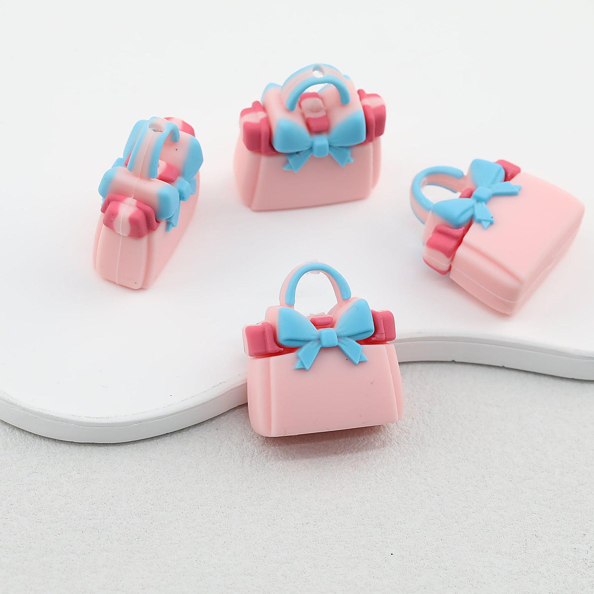 3D Pink Makeup Bag Silicone Focal Beads 20pcs