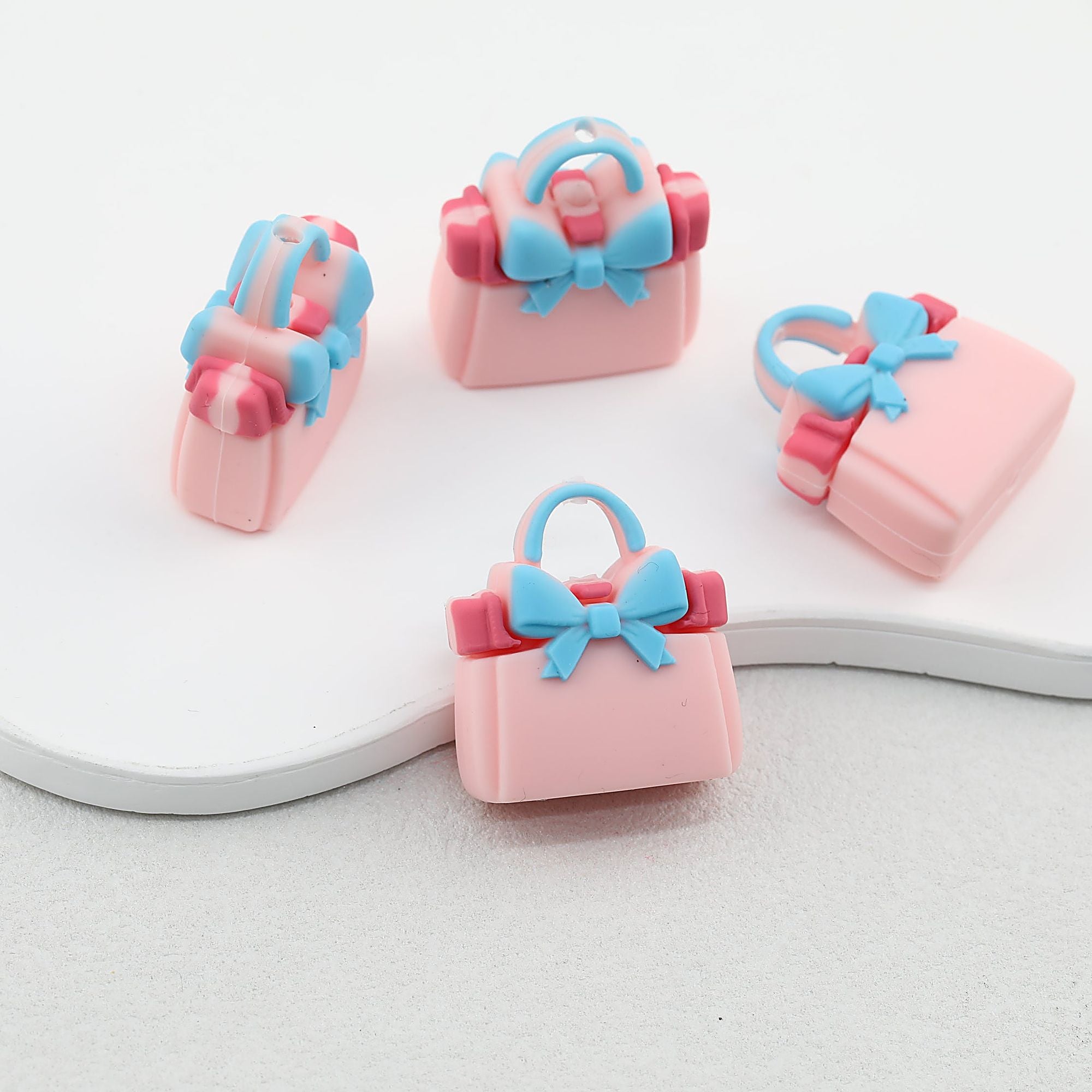 3D Pink Makeup Bag Silicone Focal Beads 20pcs