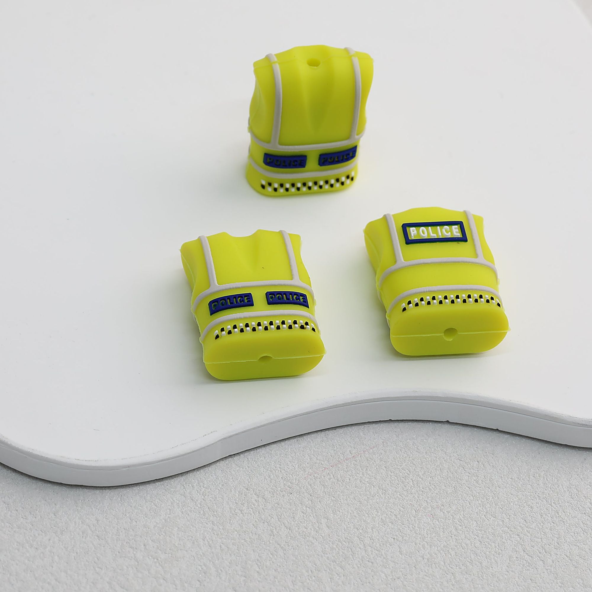 3D Safety Yellow Police Vest Silicone Focal Beads Reflective 20pcs