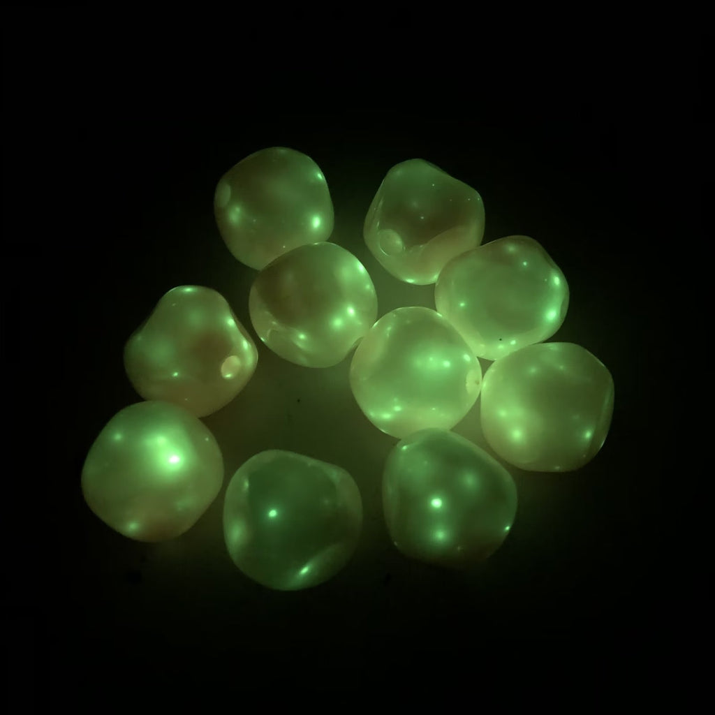 Glow Fig Acrylic Beads 16mm Cream Color Pastel Iridescent 10pcs 4