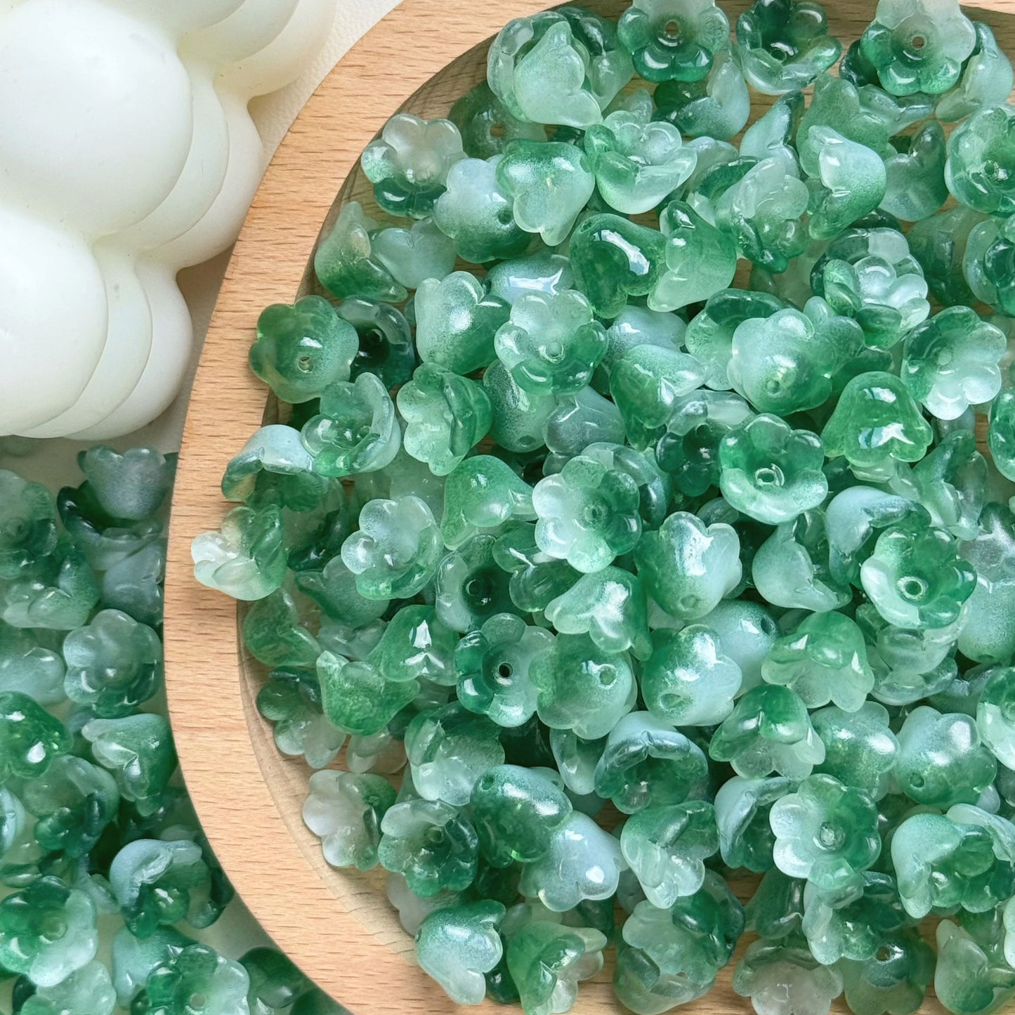 Vintage Lily-Shaped Glass Beads 8x12mm Pastel Translucent 30pcs 17