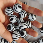 Zebra Stripe Bubblegum Beads 20mm Glossy Black and White Acrylic 10pcs 2