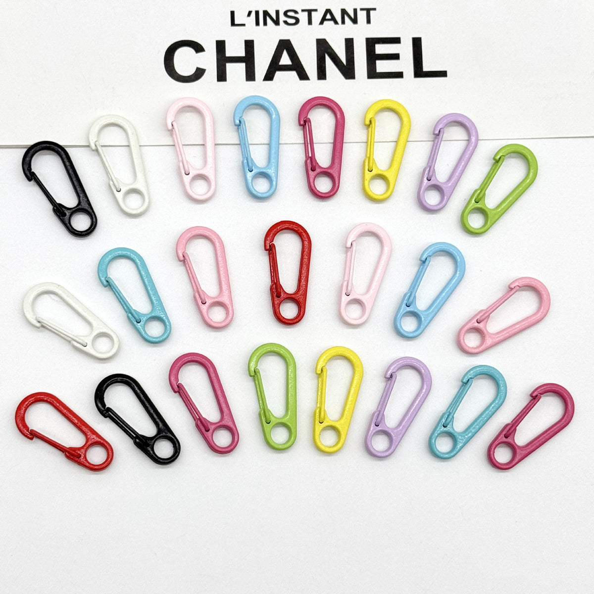 Colorful Clip Shaped Zinc Alloy Keychain Hooks 31mm 20pcs 6