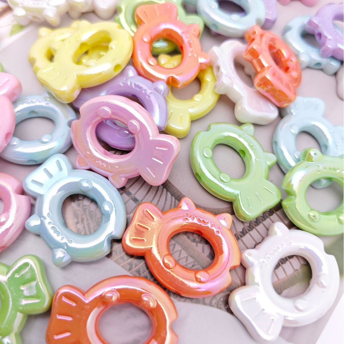 UV Plating Hollow Cartoon Fish Acrylic Beads 31mm Pastel Mixed 50pcs 4