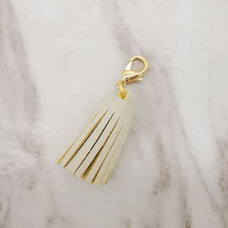 Mini Chunky Tassel Keychain PU Leather with Metal Clasp 8pcs 19