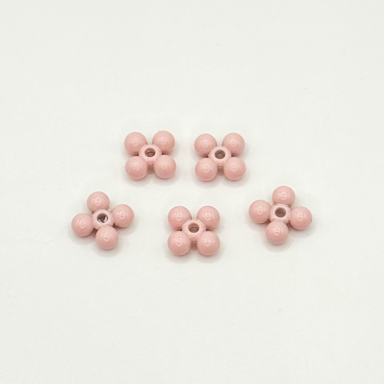 Four Leaf Clover Metal Beads 7.5mm Baking Painted Alloy Spacer 50pcs 7