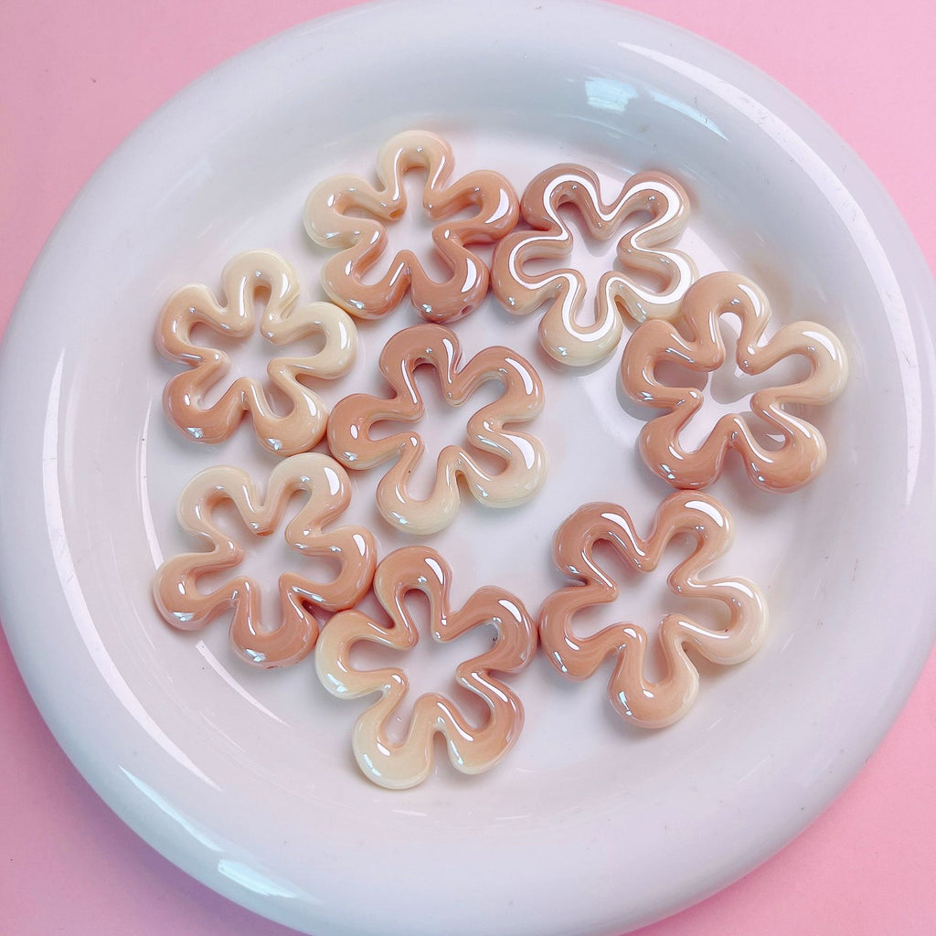 Gradient Hollow Flower Acrylic Beads 32mm Cream Two-Color 5pcs 3