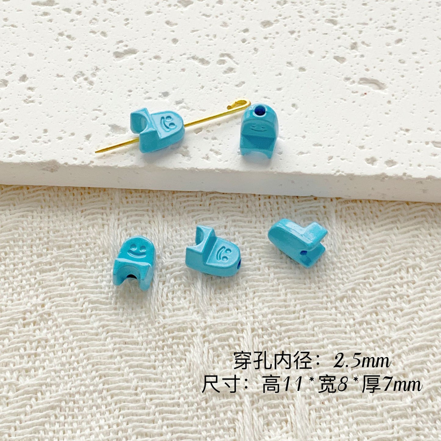 Chair and Jigsaw Metal Beads Painted Colorful Glossy 20pcs 18