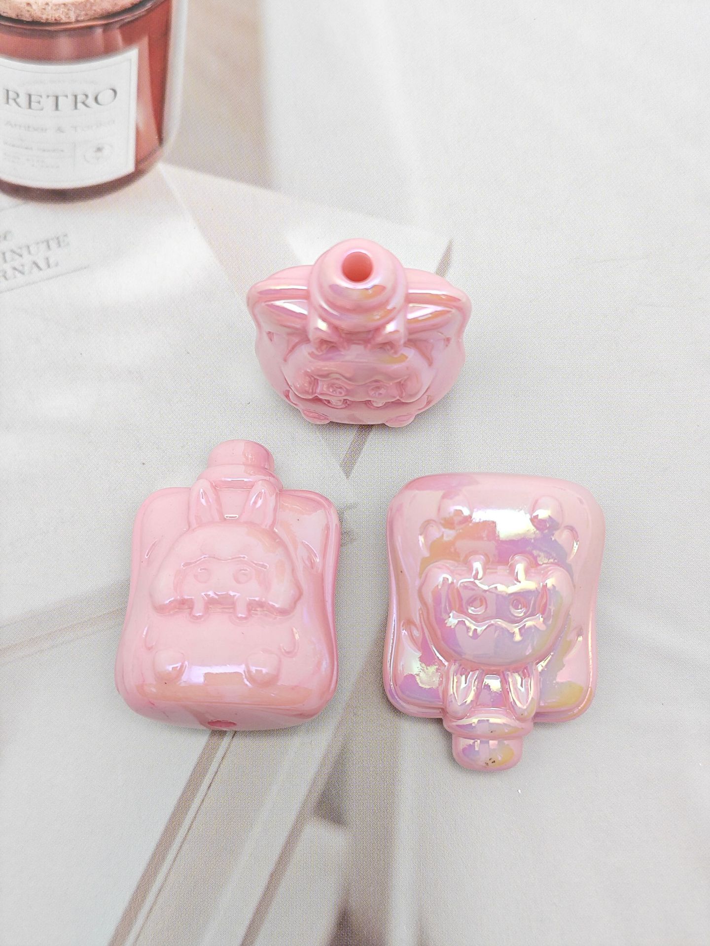 UV Plating Sucking Jelly Acrylic Beads 32mm Glossy Pastel Smile 50pcs 8