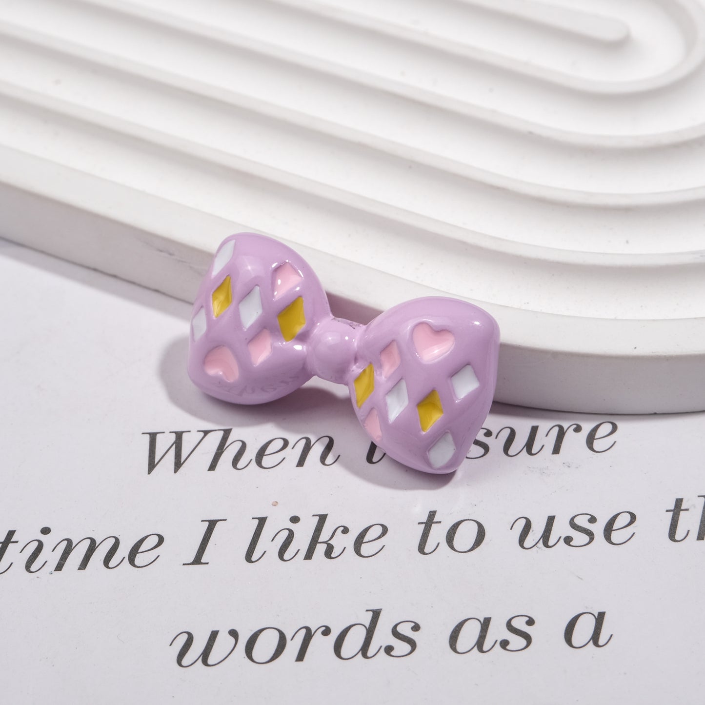 Painted Bow Acrylic Beads 35mm Quilted Enamel Glossy 30pcs 8
