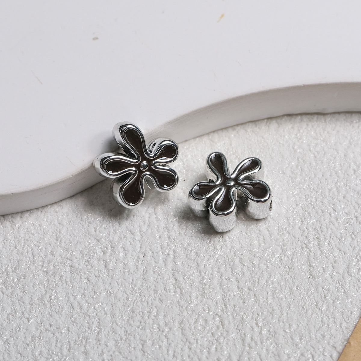 Irregular Flower Acrylic Beads 14mm Silver Enamel Mixed Colors 50pcs 10