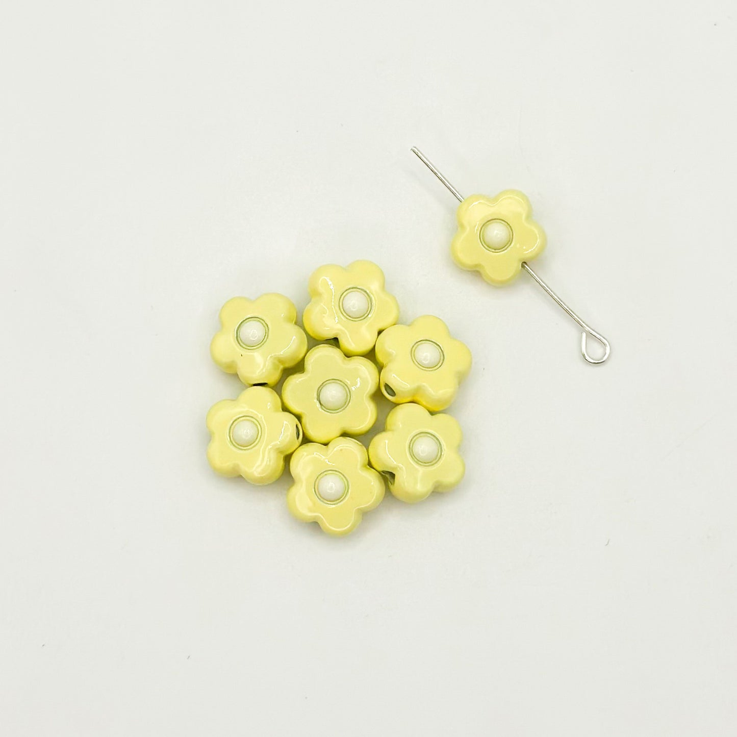Flower Metal Beads 10mm Baking Painted Cream Two-Color Alloy 20pcs 11