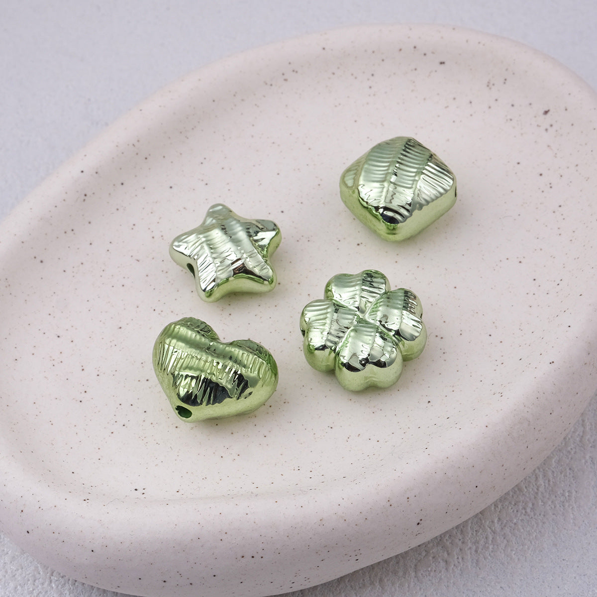 Metallic Wrinkle Heart Star Cube Clover Acrylic Beads Colorful 20pcs 10