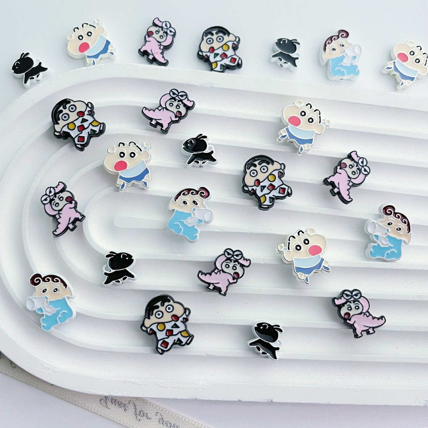 Painted Alloy Metal Beads Baking Shin-Chan Himawari Nohara Series 10pcs 2