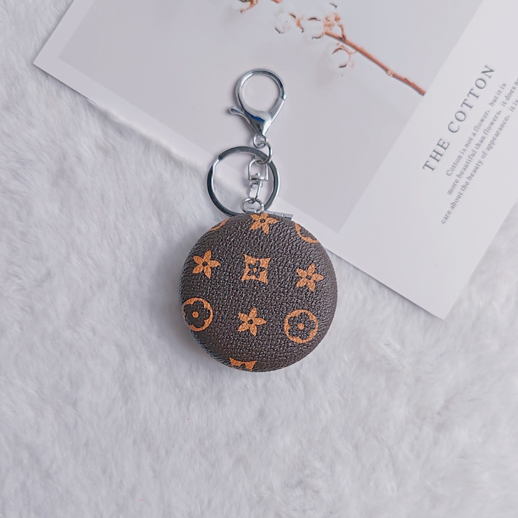 Plaid Pattern PU Leather Round Mirror Keychain Gold Clasp 2pcs 6