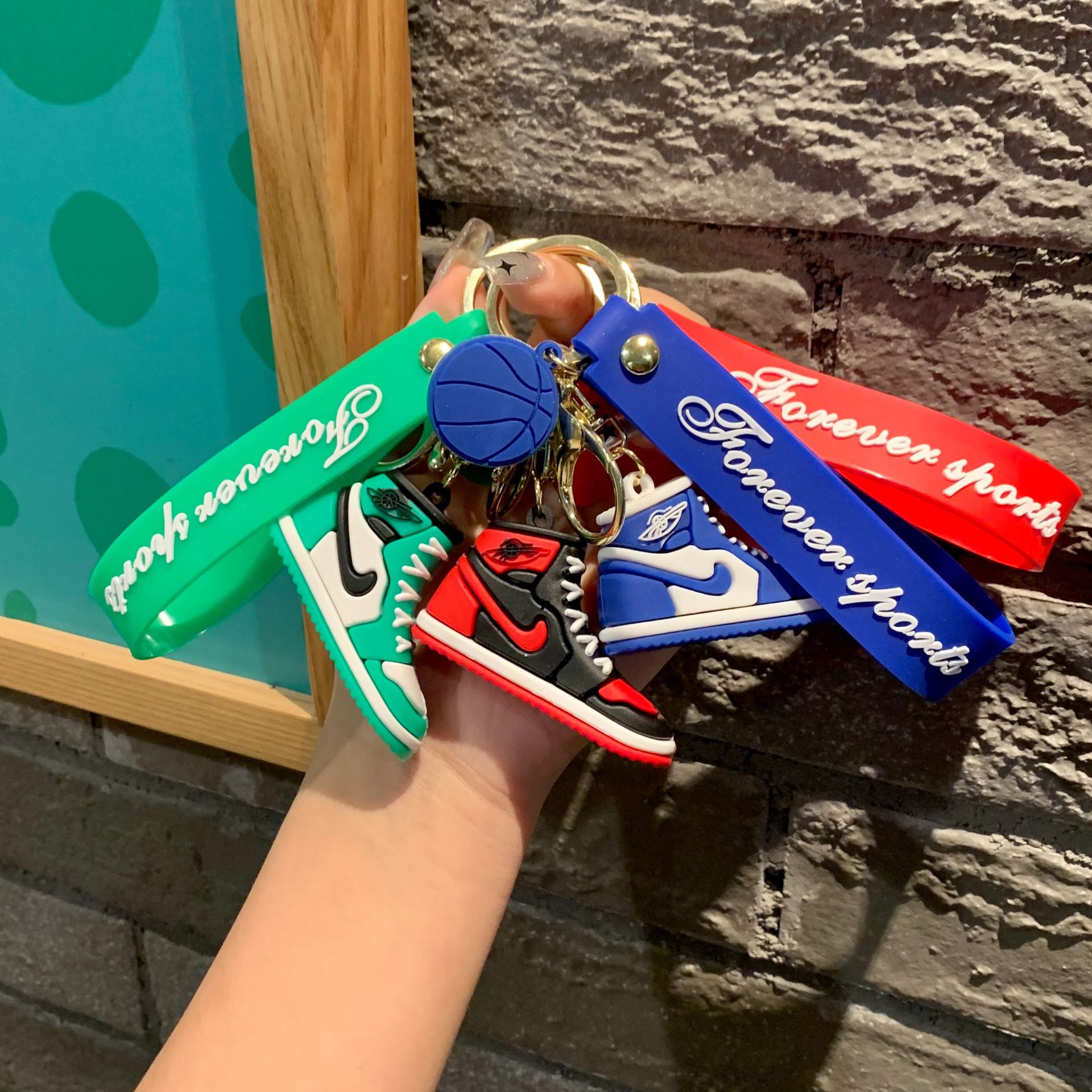 Silicone Sneaker Keychain Vibrant Colors Lightweight Sporty Charm