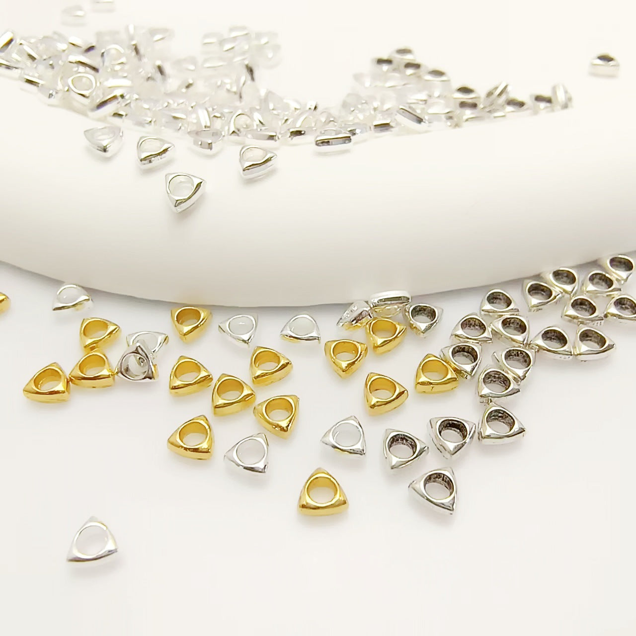 Alloy Triangular Spacer Beads 3/4mm Tibetan Style 100pcs