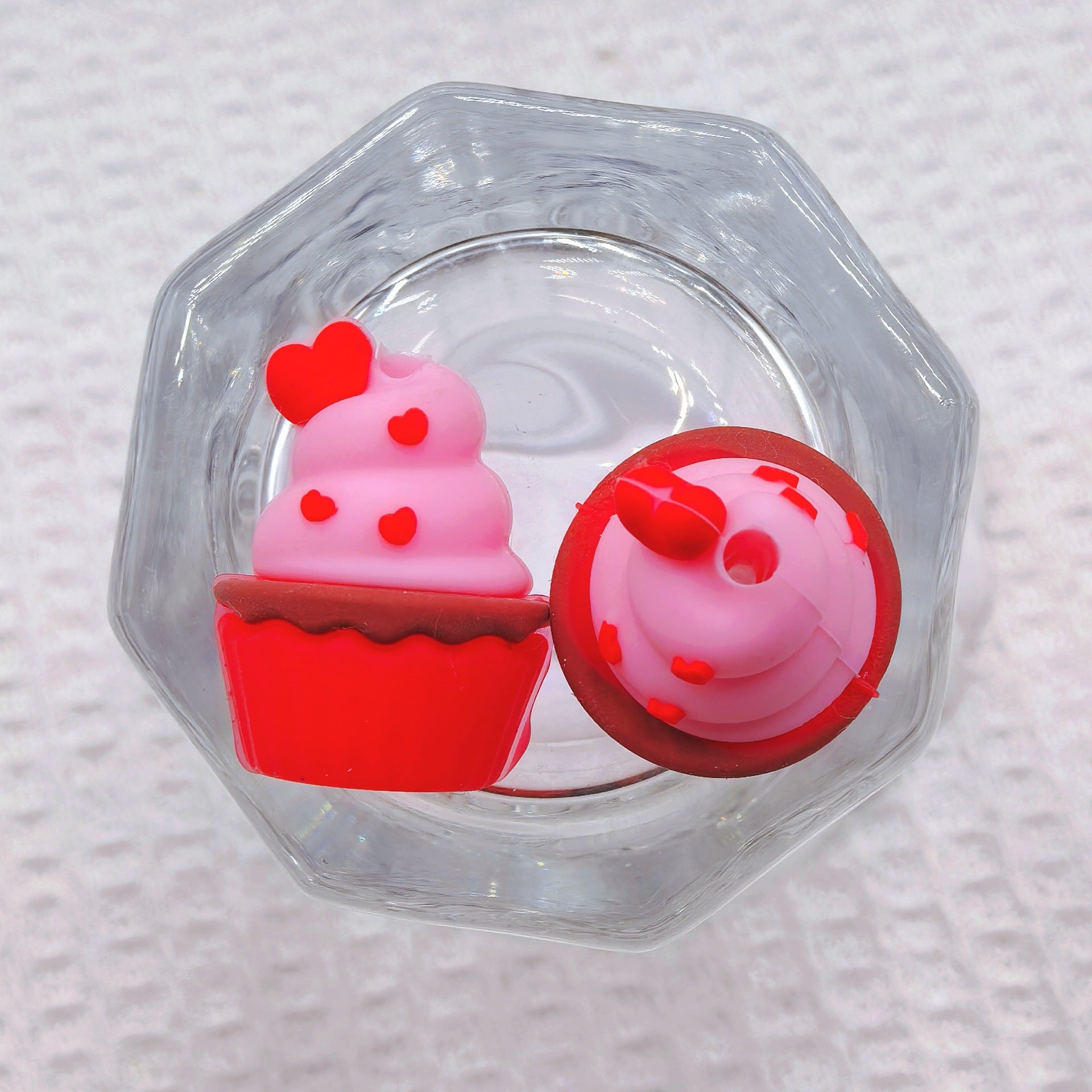 Silicone 3D Focal Beads Valentine Cake Hearts Layered Liner 20Pcs 6