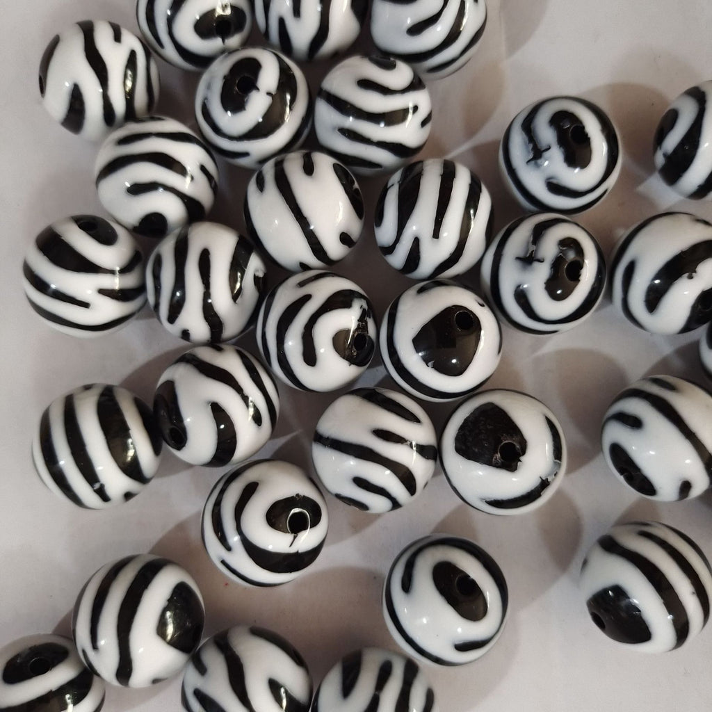 Zebra Stripe Bubblegum Beads 20mm Glossy Black and White Acrylic 10pcs 3