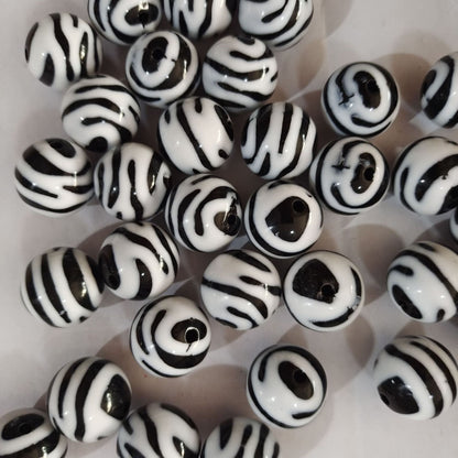 Zebra Stripe Bubblegum Beads 20mm Glossy Black and White Acrylic 10pcs 3