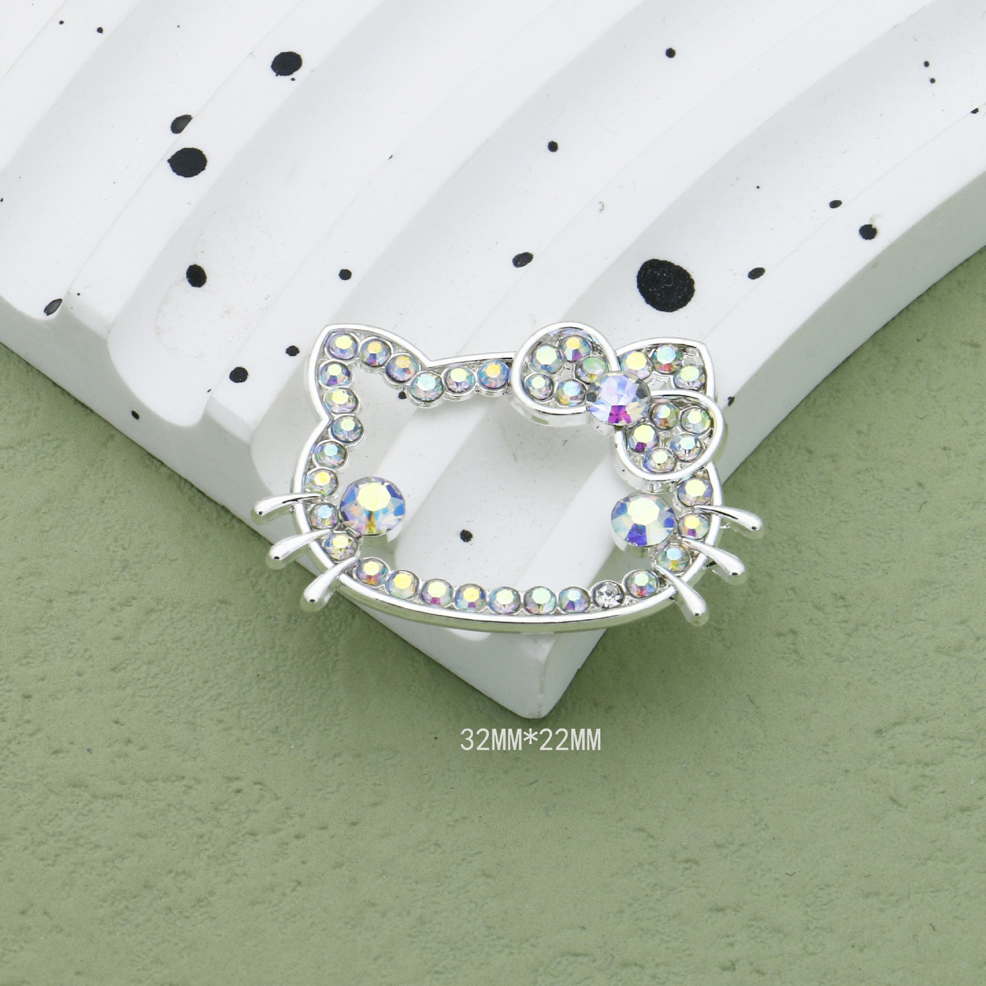 Cute Cartoon Hello Kitty Butterfly Alloy Bead Frames Colored Diamond 10pcs 8