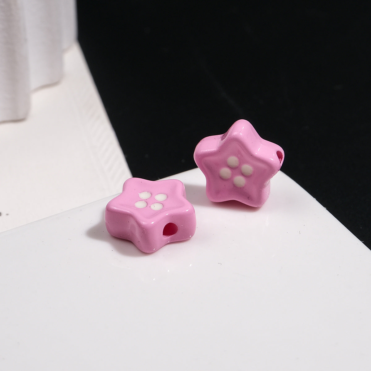 Painted Star Acrylic Beads 13mm Glossy Colorful Button 50pcs 8