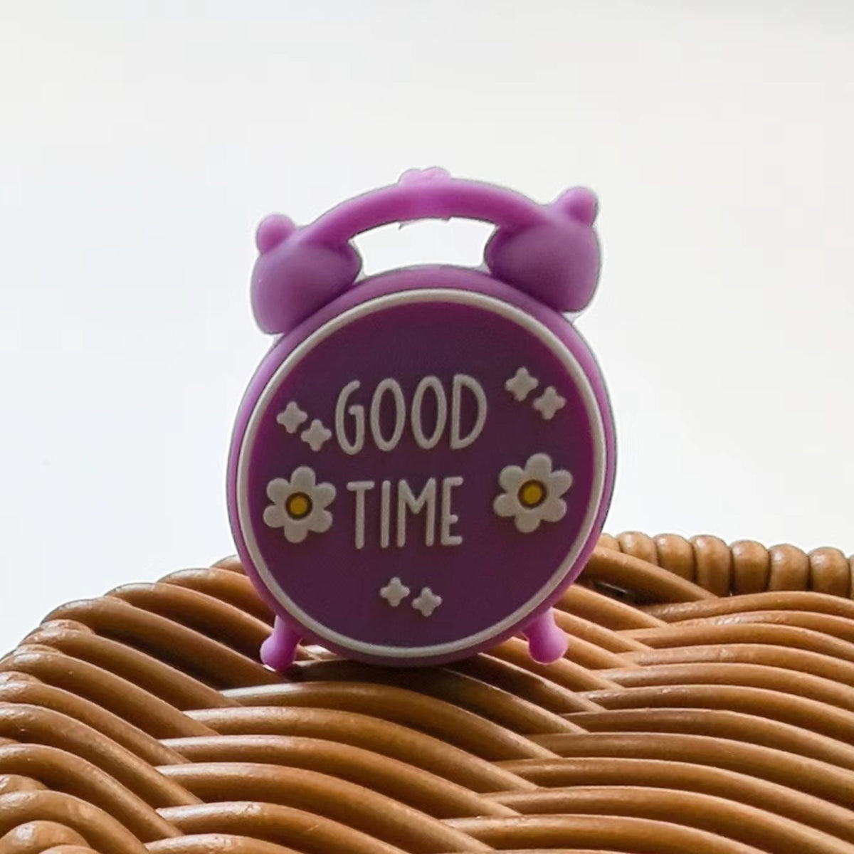 Silicone 3D Focal Beads Good Time Alarm Clock Rounded Base 20pcs 6