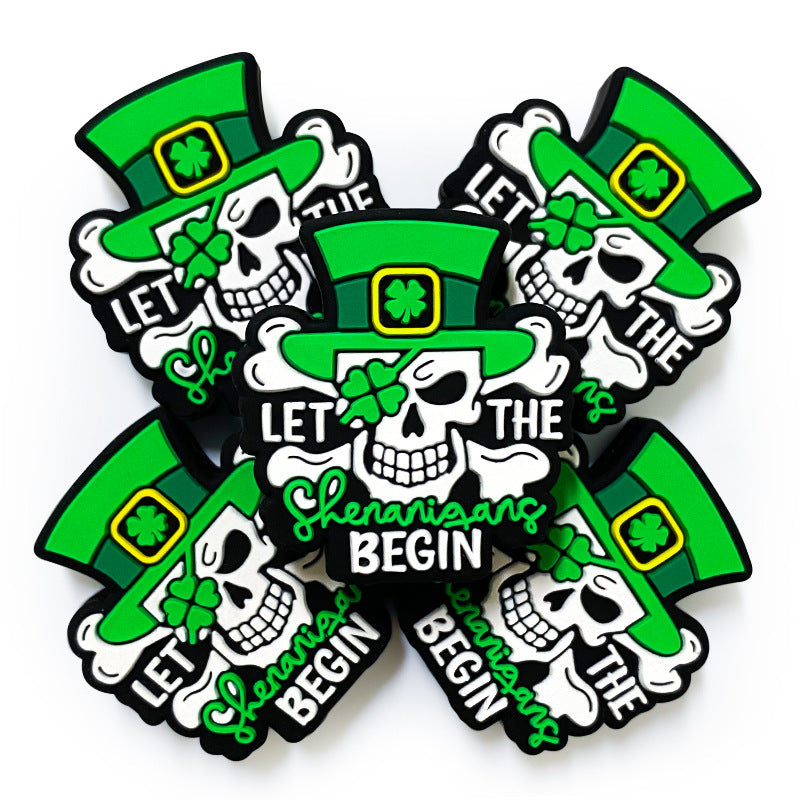 Silicone Focal Beads Lucky Grass Pirates Skull with Leprechaun Hat 20pcs 3
