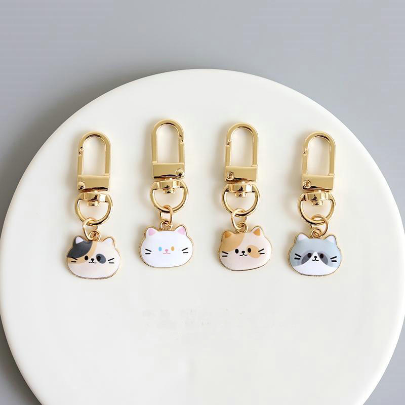 Cartoon Cat Head Keychain Zinc Alloy Enamel Gold Tone