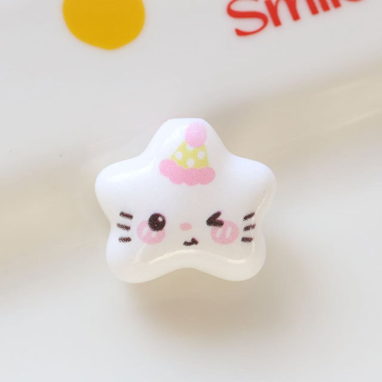 White Hello KT Star Acrylic Beads 20mm Cute Expression 20pcs 9