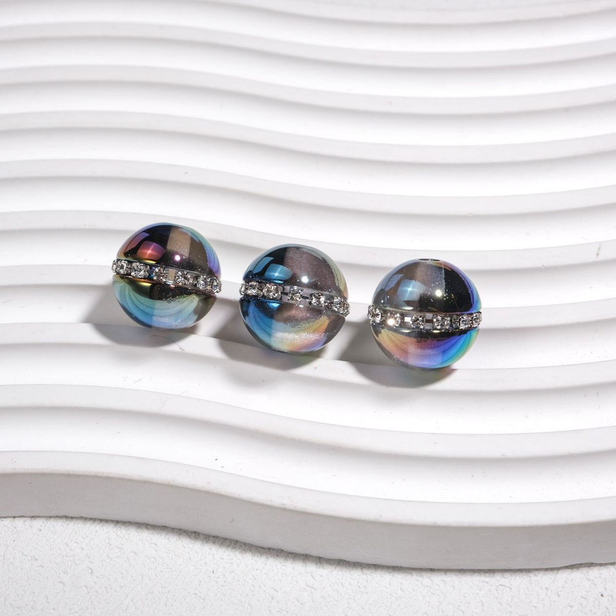 Luminous Rhinestone Chain Enlaced Resin Beads 16mm Round 10pcs 9