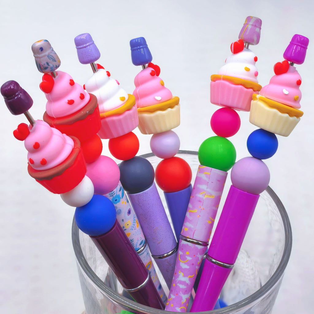 Silicone 3D Focal Beads Valentine Cake Hearts Layered Liner 20Pcs 3