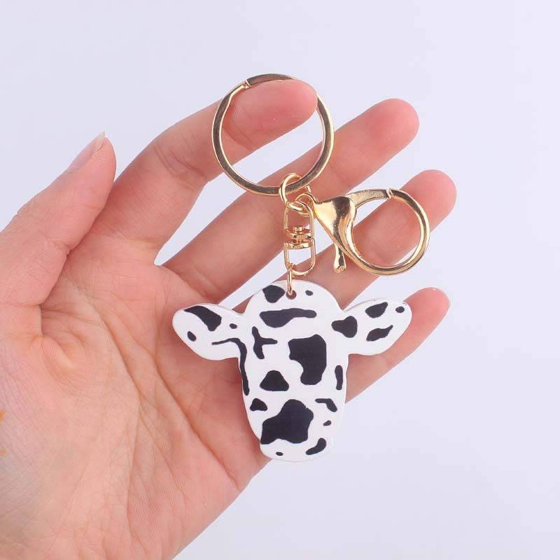 Wooden Cow Head Keychain Cartoon Animal Design Lightweight 4