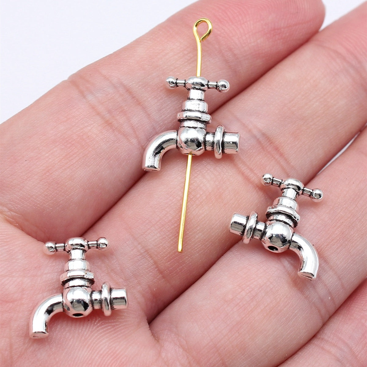 Water Faucet Metal Beads 15mm Zinc Alloy Detailed Vintage Style 40pcs