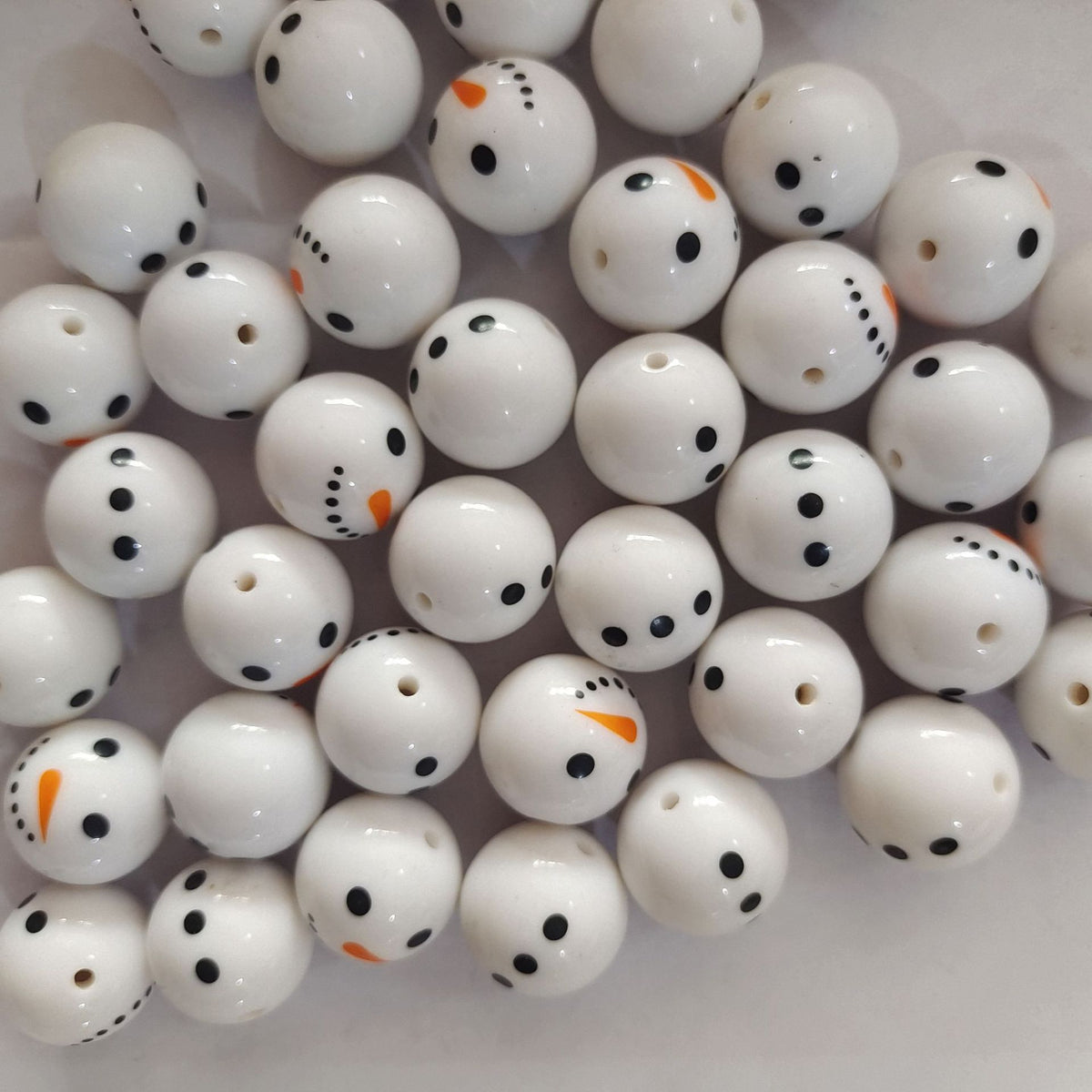Printed Bubblegum Beads 20mm Snowman Face Chunky White Acrylic 10pcs 3