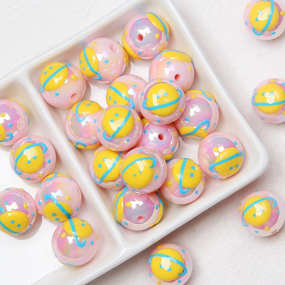 Hand Painted Cat Claw Strawberry Series Acrylic Beads 16mm 10pcs 17