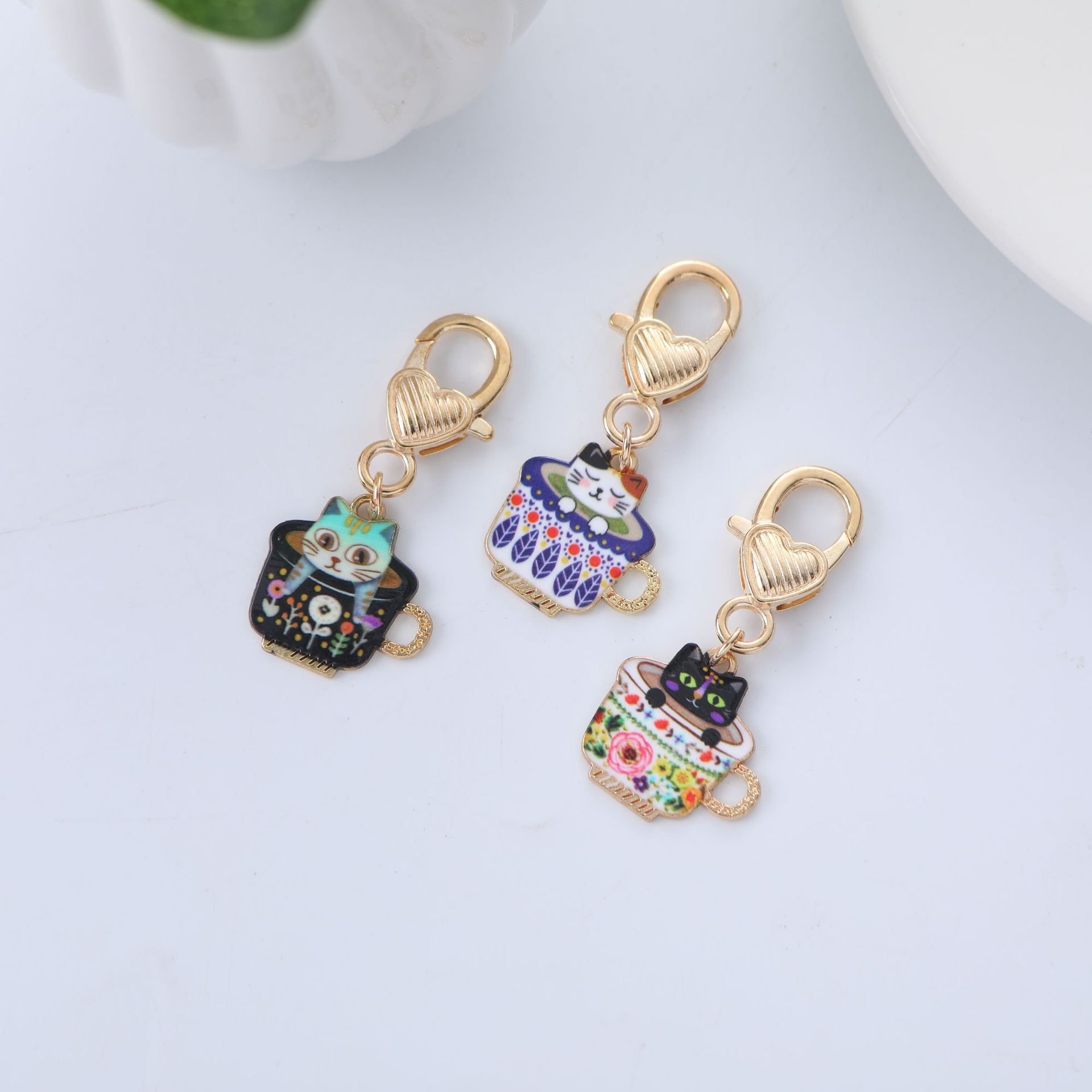 Metal Cat Keychain Enamel Colorful Gold Clasp Charm 4