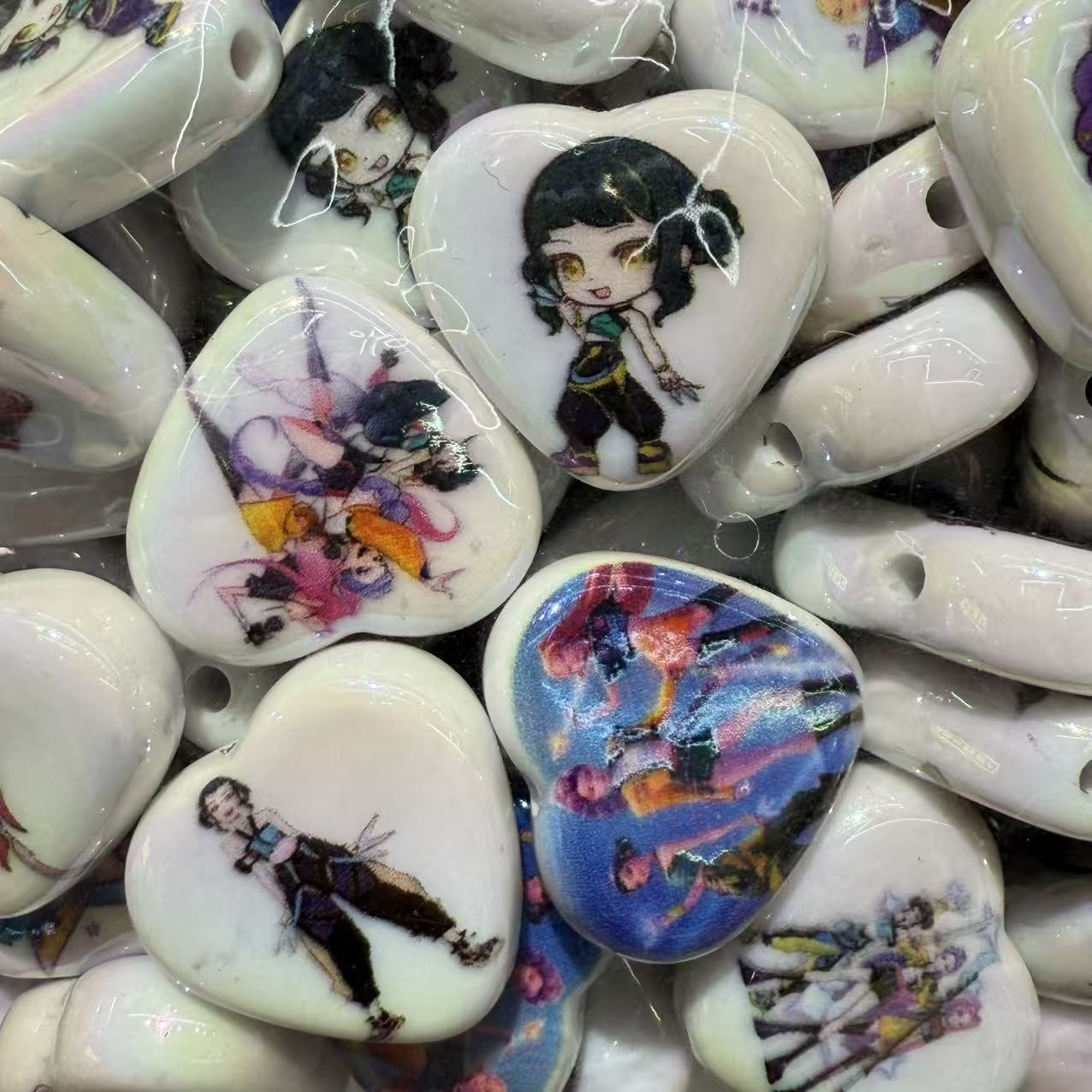 Plating Flat Heart Acrylic Beads Glossy Demon Hunters 50pcs