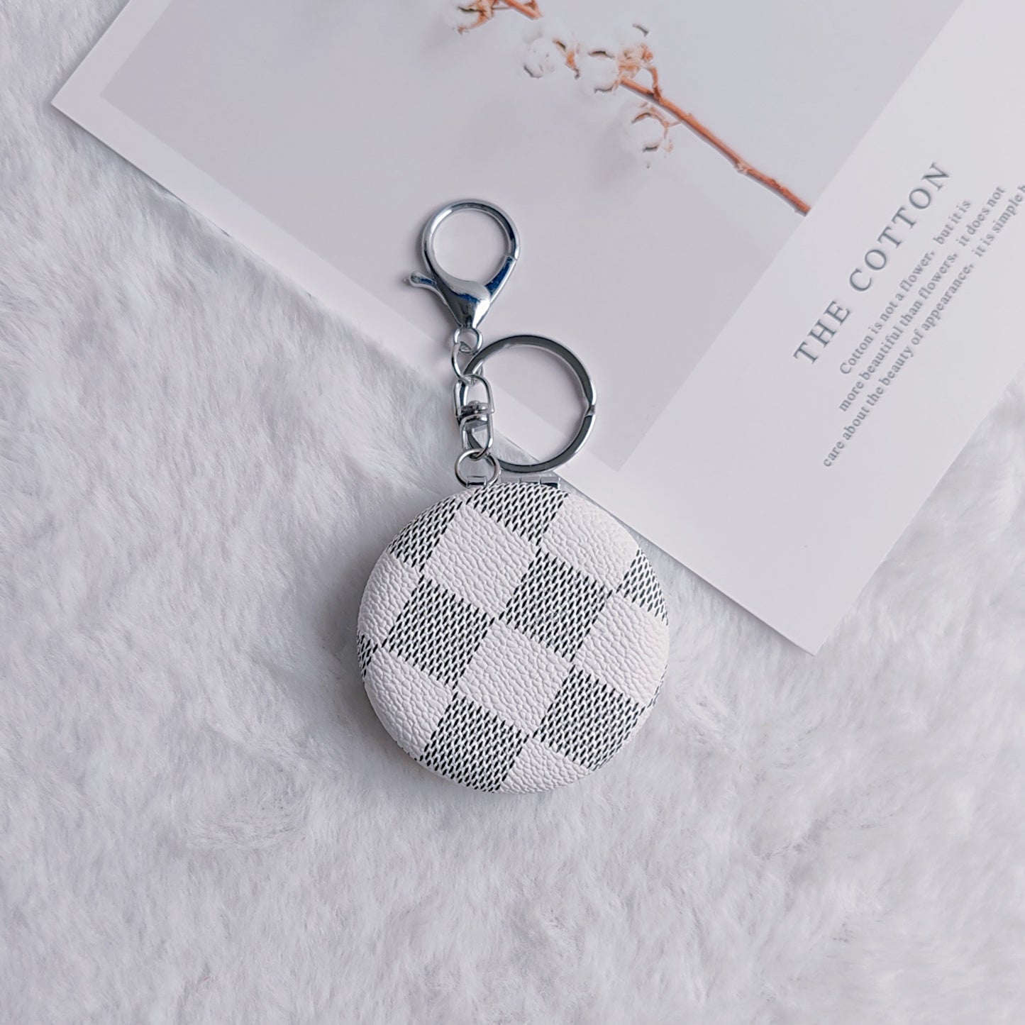 Plaid Pattern PU Leather Round Mirror Keychain Gold Clasp 2pcs 7