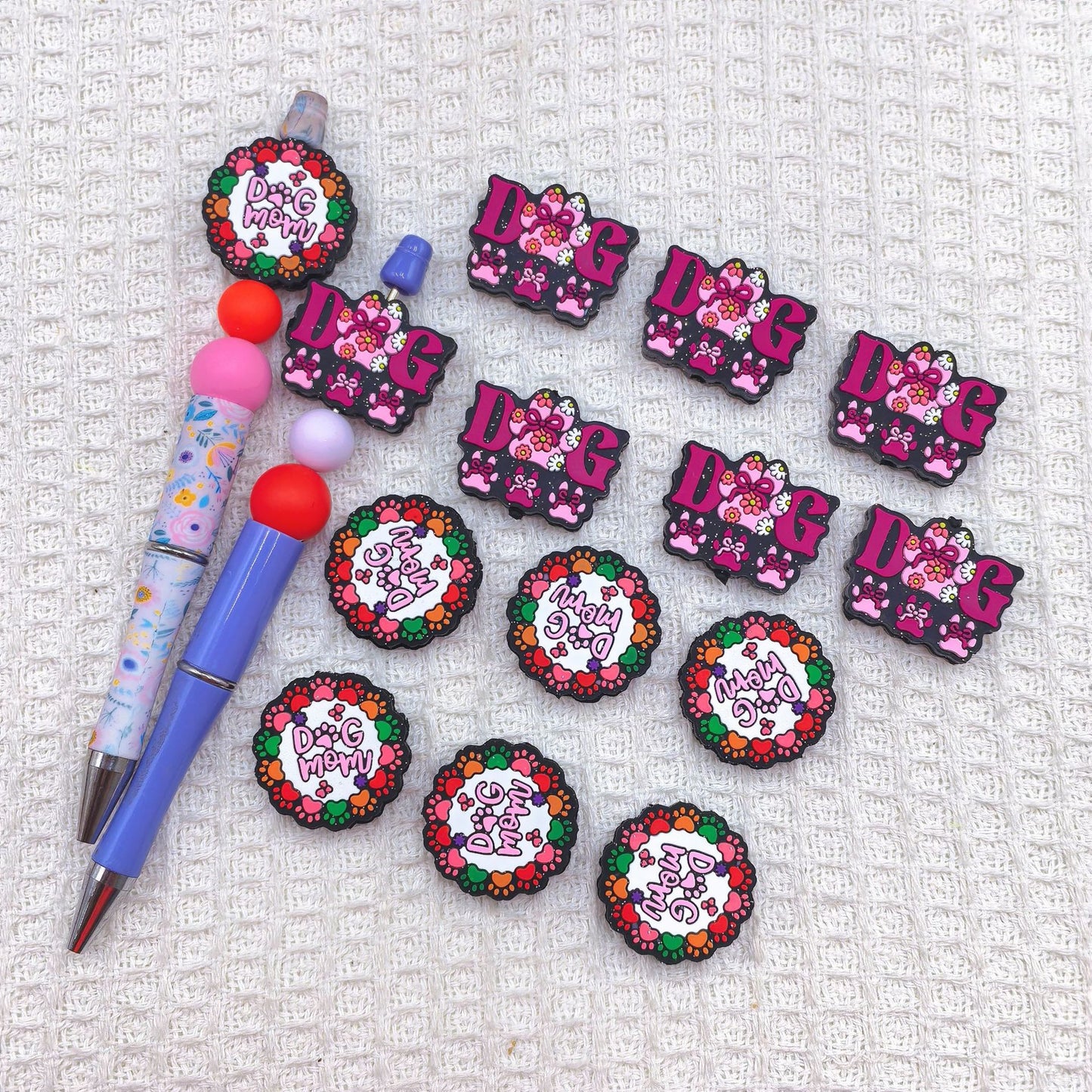 Silicone Focal Beads Dog Claw Card Bold Text Vibrant Colors 20pcs 2