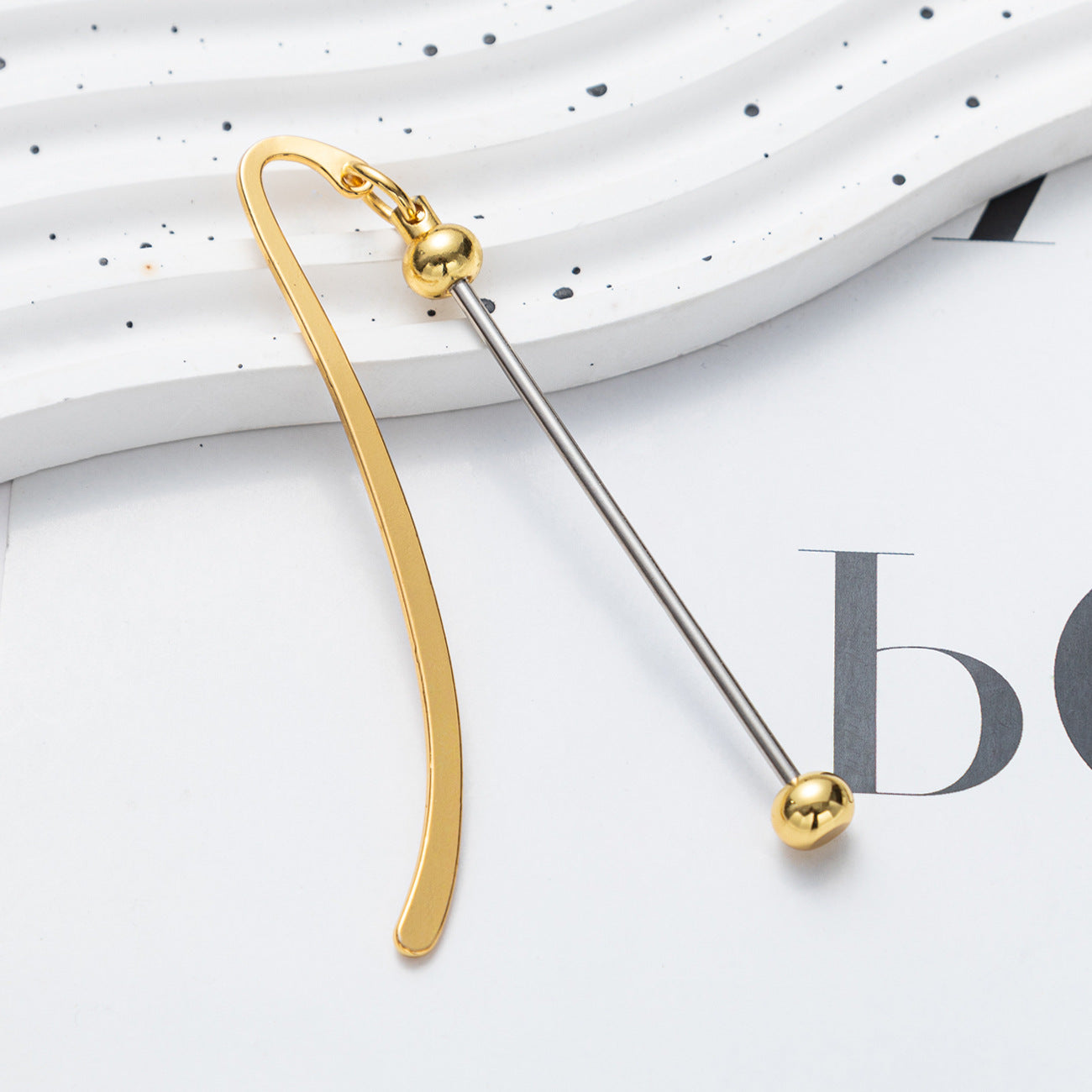 Beadable Bookmark Metal Curved Design Shiny Bead Ends Multicolor 7