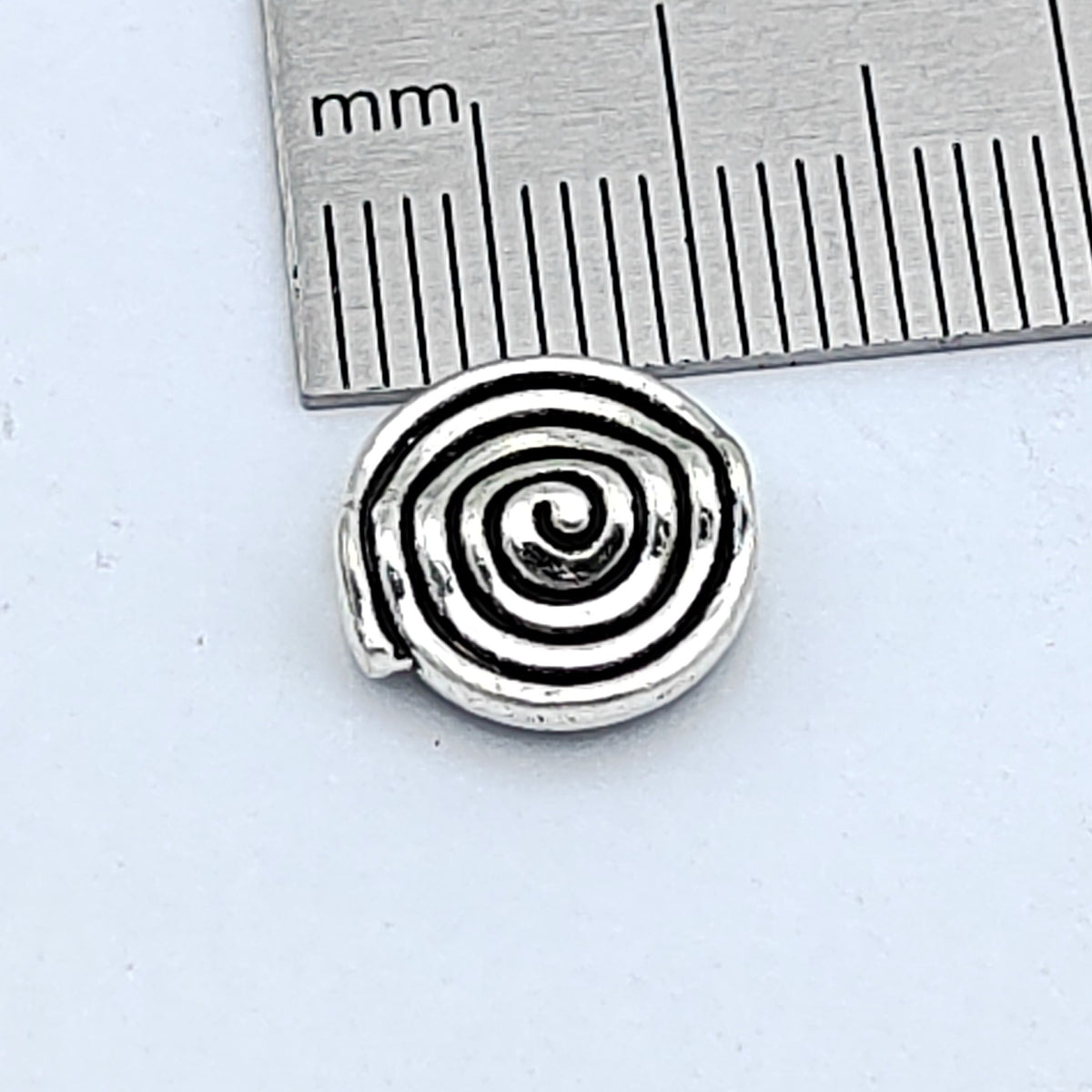 Irregular Spiral Pattern Metal Beads 10mm Antique Silver Tone 200pcs 3