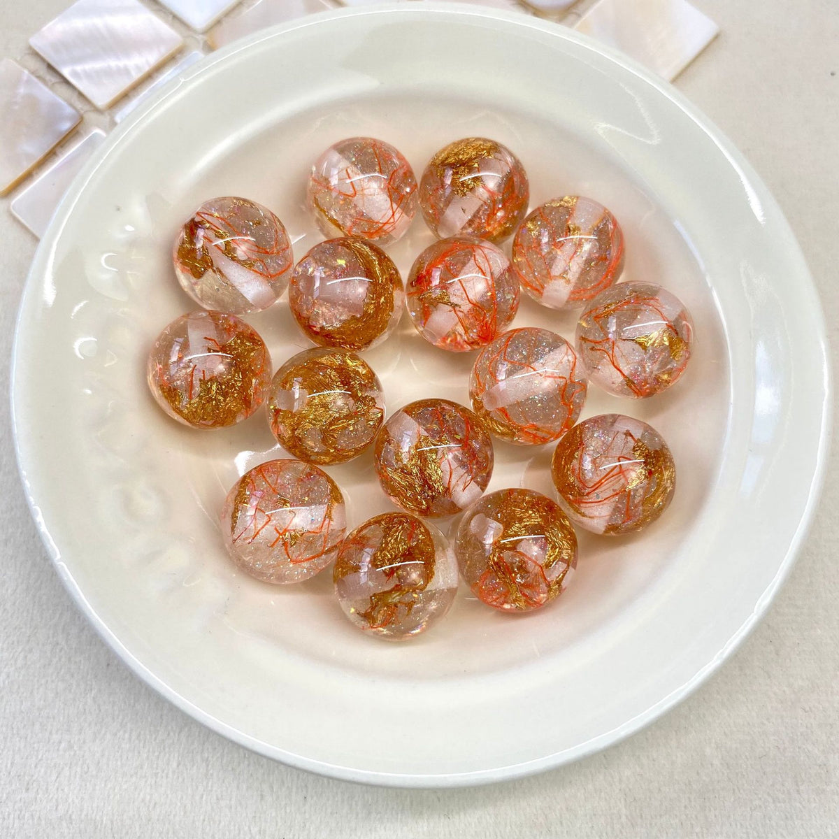 Clear Gild Tinsel Resin Beads 16mm Round Multicolor 50pcs 10