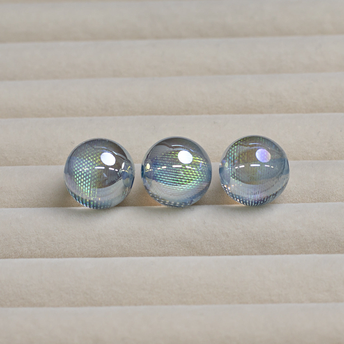 Iridescent Dream Catcher Resin Beads 16mm Round 10pcs 13
